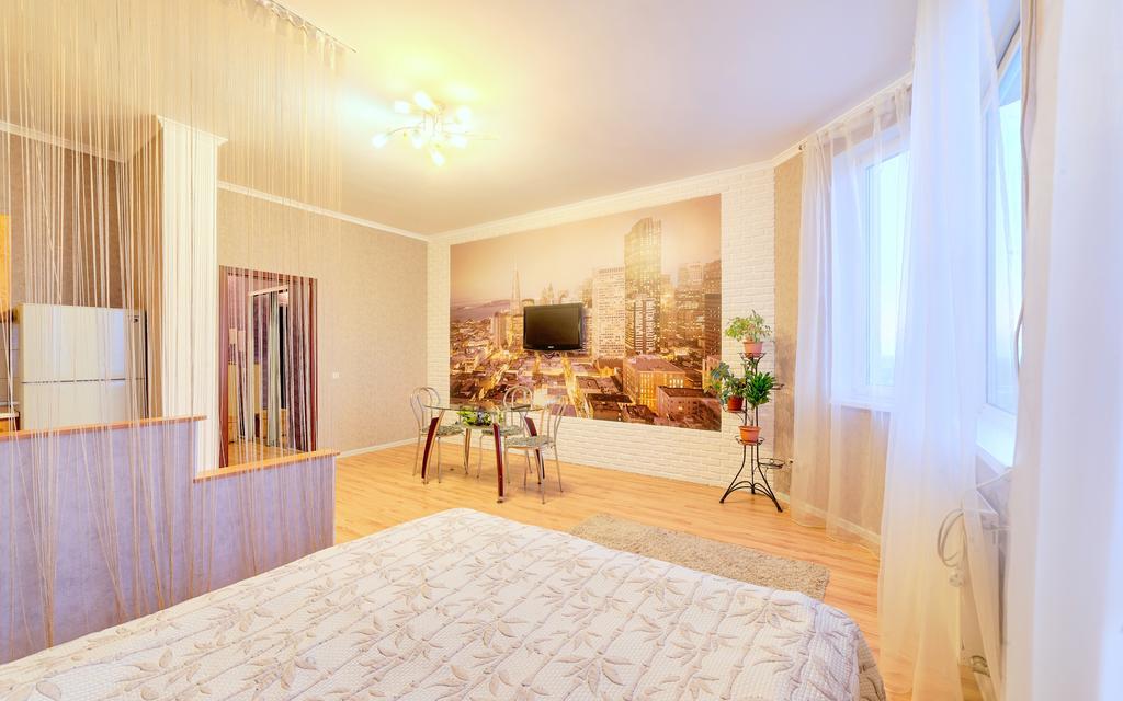 Apartments Na Srednefontanskoy 19B Одесса Экстерьер фото